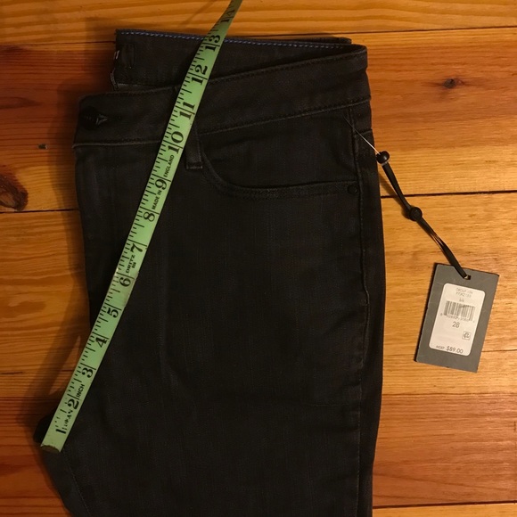 DKNY Black Distressed Skinny Jeans, NWT, 28 - Picture 13 of 14